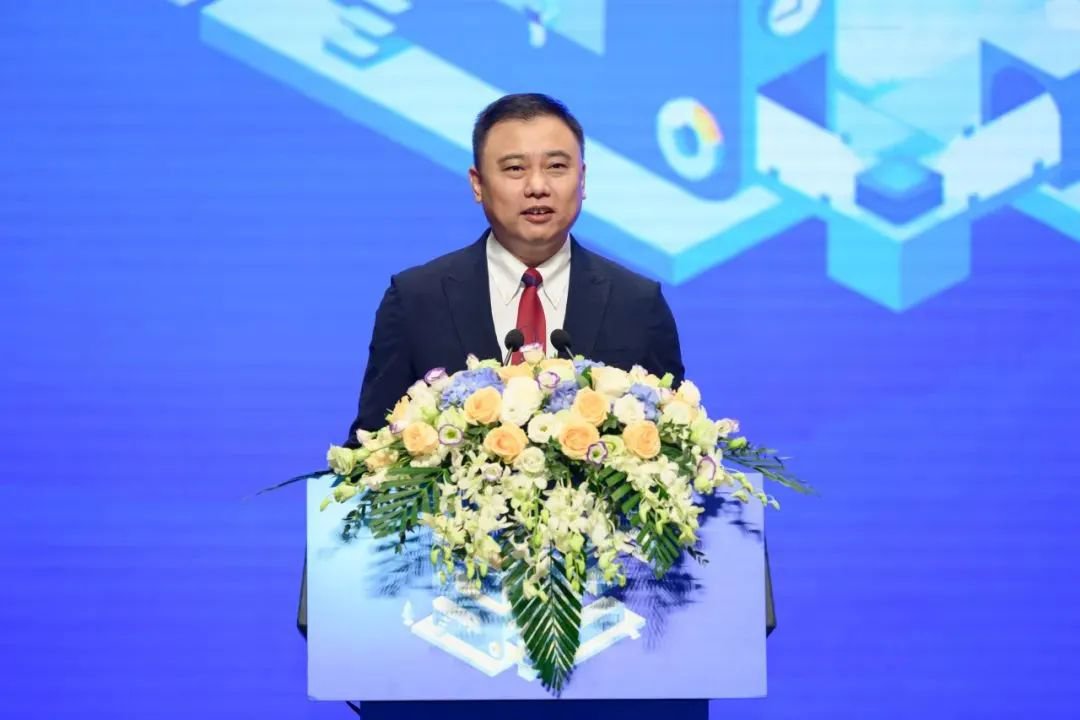 大會(huì)開(kāi)幕式由上海市教育考試院黨委書記、院長(zhǎng)劉玉祥主持